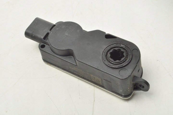 MAZDA-3-BP-LIFT-2-5-e-SKYACTIV-G-SILNICZEK-ZALUZJI-25R-BCKA-50RA0A MAZDA 3 BP LIFT 2.5 e-SKYACTIV-G SILNICZEK ŻALUZJI 25R BCKA-50RA0A