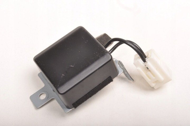 MAZDA-CX-5-II-LIFT-ANTENA-GPS-KFR866T30 MAZDA CX-5 II LIFT ANTENA GPS KFR866T30