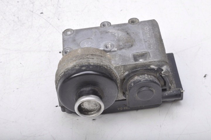 MAZDA-TRIBUTE-SILNICZEK-TEMPOMATU-5L84-9C734-DA MAZDA TRIBUTE SILNICZEK TEMPOMATU 5L84-9C734-DA