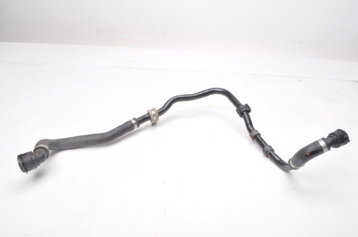 MERCEDES EQB X243 300 RURA PRZEWÓD WODY P2 A2438303600