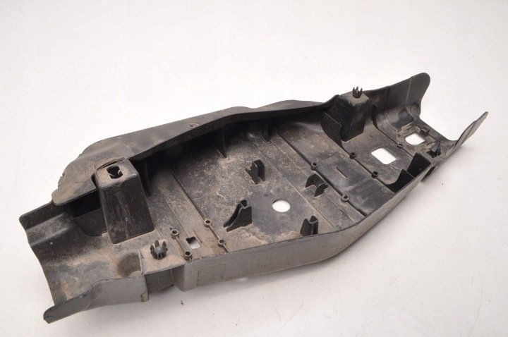 MERCEDES EQB X243 OSŁONA WAHACZA LEWY TYŁ A2433524500
