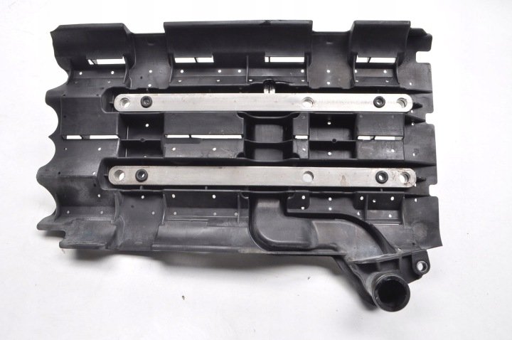 MERCEDES GLA W156 W117 W176 2.2 CDI SMOK OLEJU A6511802651