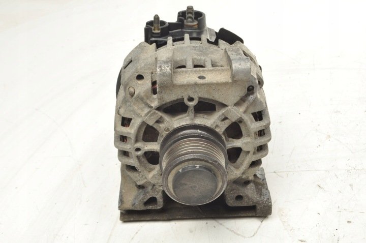 MERCEDES VANEO 1.9 ALTERNATOR 0986045181