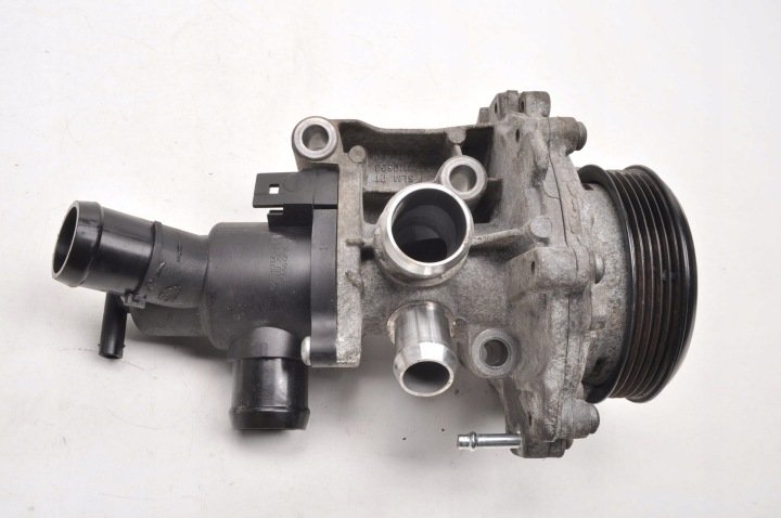 MERCEDES W156 W176 W246 2.2 CDI POMPA WODY A6512000501