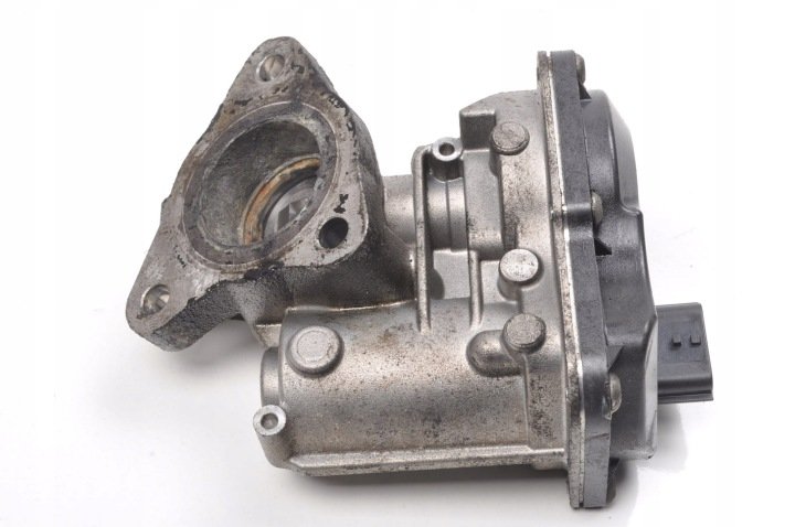 MERCEDES W176 1.5 CDI PRZEPUSTNICA R020911498