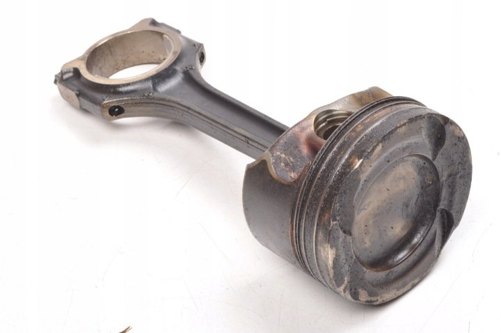 MERCEDES W176 W246 1.6 TŁOK Z KORBOWODEM A2701617 V34/00