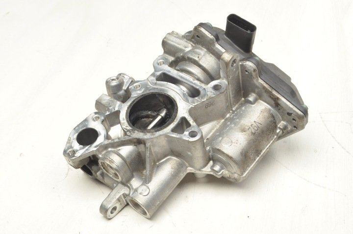 MERCEDES-W213-2-0-CDI-ZAWOR-EGR-A6541406900 MERCEDES W213 2.0 CDI ZAWÓR EGR A6541406900