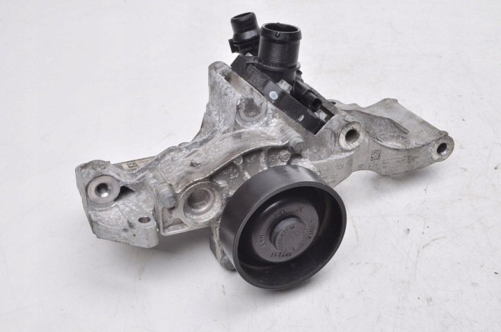 MINI F60 1.5 POMPA WODY 8601366