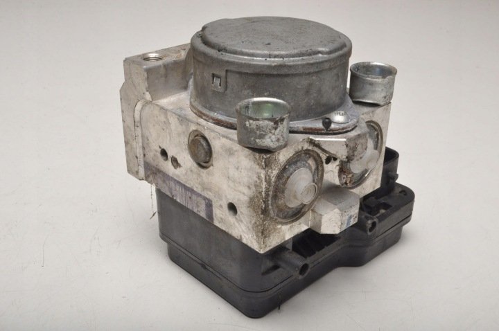 MITSUBISHI L200 POMPA ABS 135110-21060