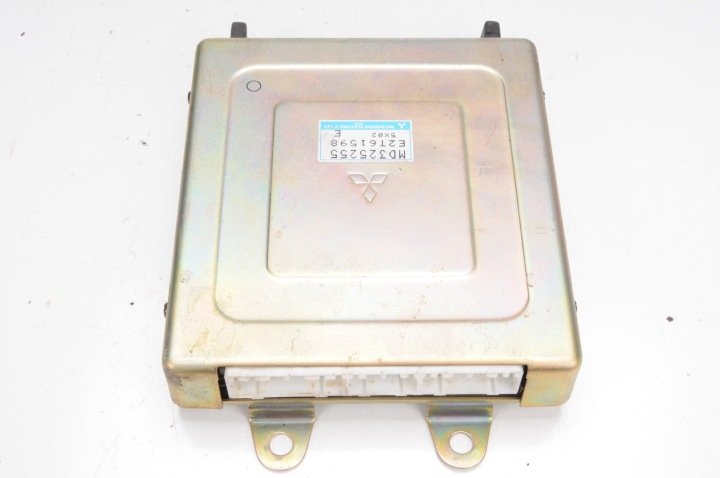 MITSUBISHI-SPACE-WAGON-2-0-KOMPUTER-STEROWNIK-SILNIKA-MD325255 MITSUBISHI SPACE WAGON 2.0 KOMPUTER STEROWNIK SILNIKA MD325255
