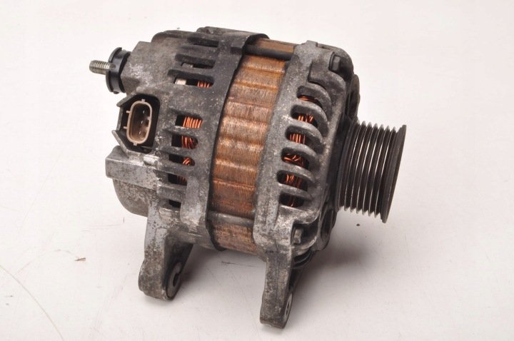 NISSAN NOTE E11 QASHQAI 1.6 ALTERNATOR 23100-BC400
