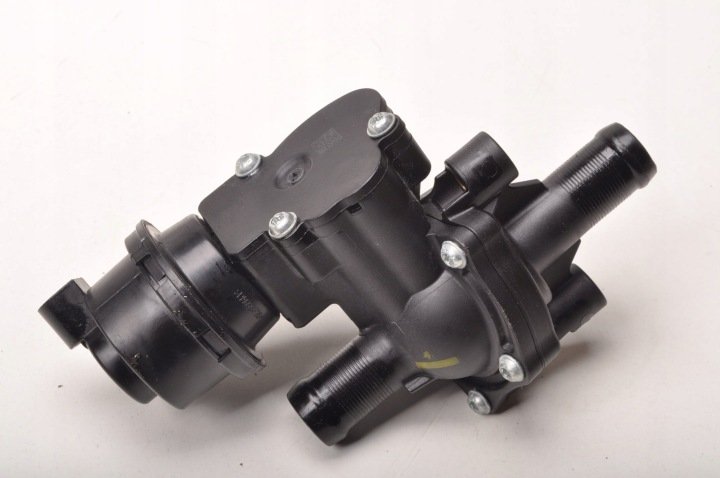 NISSAN QASHQAI III J12 1.3 DIG OBUDOWA TERMOSTATU 922306682R