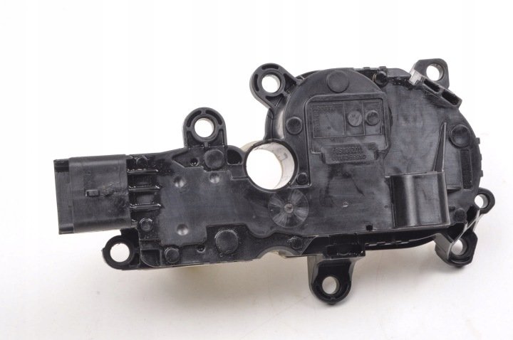 NISSAN X-TRAIL III T32 1.6 dCi OBUDOWA TERMOSTATU 1102639S01