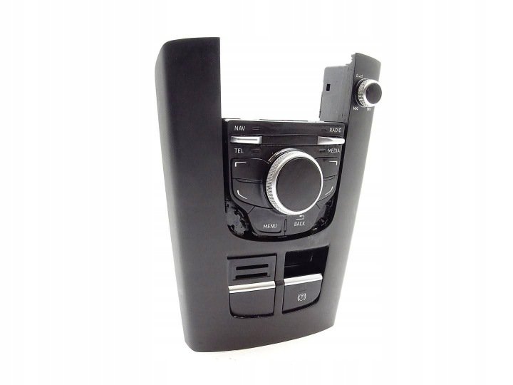 PANEL PRZEŁĄCZNIK STEROWANIA RADIA MMI NAVI NAWIGACJI AUDI A3 8V 8V0919614B