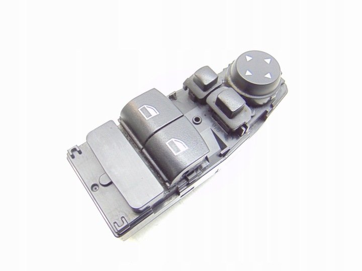 PANEL-PRZELACZNIK-SZYB-BMW-F21-F32-F82-I3-L01-9226269 PANEL PRZEŁĄCZNIK SZYB BMW F21 F32 F82 I3 L01 9226269