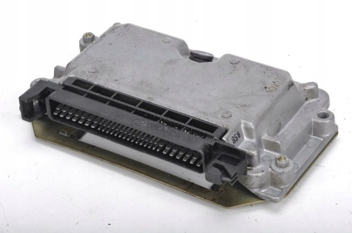 PEUGEOT 306 1.6 8V KOMPUTER STEROWNIK SILNIKA 9635217480 0261206160