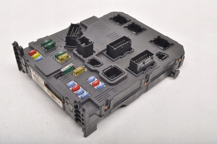 PEUGEOT-407-2-0-HDI-SKRZYNKA-MODUL-BSI-9662463380 PEUGEOT 407 2.0 HDI SKRZYNKA MODUŁ BSI 9662463380