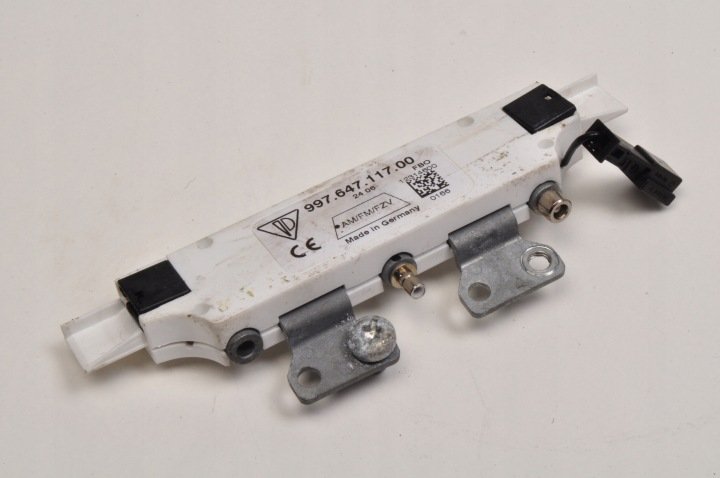PORSCHE 911 997 987 WZMACNIACZ ANTENOWY 99764711700