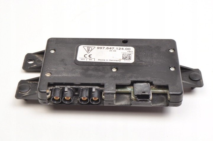 PORSCHE-911-997-987-WZMACNIACZ-ANTENOWY-99764712400 PORSCHE 911 997 987 WZMACNIACZ ANTENOWY 99764712400