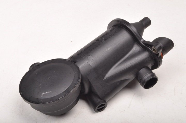 PORSCHE-BOXSTER-986-3-2-SEPARATOR-OLEJU-ODMA-99610702600 PORSCHE BOXSTER 986 3.2 SEPARATOR OLEJU ODMA 99610702600