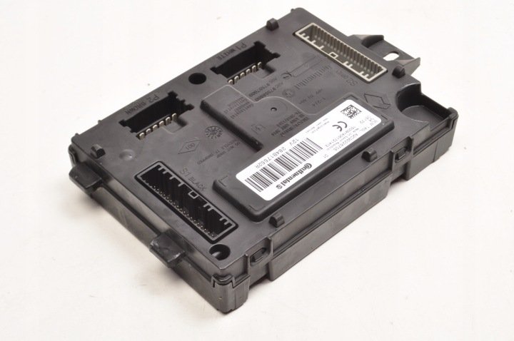 RENAULT CLIO IV 1.2 16V BENZYNA KOMPUTER MODUŁ STEROWNIK BCM 284B17552R