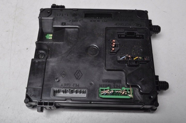 RENAULT LAGUNA III 1.5 dCi KOMPUTER MODUŁ STEROWNIK BCM 284B13008R