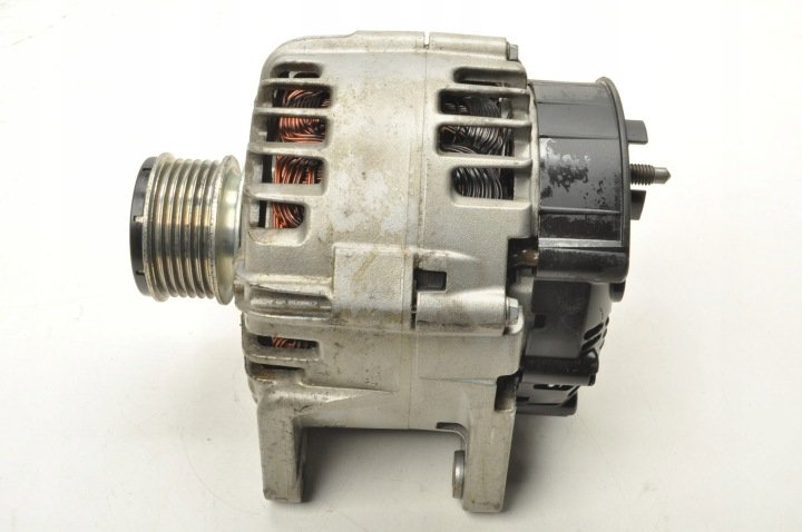 RENAULT-MEGANE-III-1-5-DCI-ALTERNATOR-231000026R RENAULT MEGANE III 1.5 DCI ALTERNATOR 231000026R