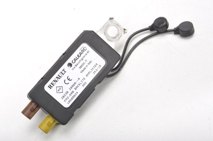 RENAULT TALISMAN WZMACNIACZ ANTENOWY 282302896R