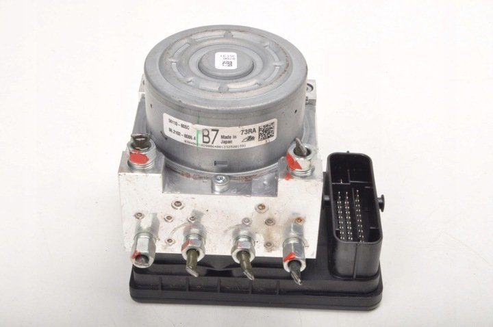SUZUKI SWIFT VI MK8 1.2 HYBRYDA POMPA ABS 56110-80SC 24R