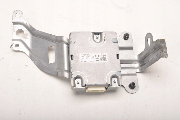 TOYOTA-COROLLA-E21-MODUL-STEROWNIK-22R-86572-12170 TOYOTA COROLLA E21 MODUŁ STEROWNIK 22R 86572-12170