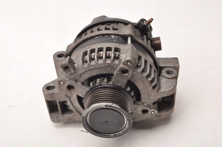 TOYOTA COROLLA VERSO II 1.8 ALTERNATOR