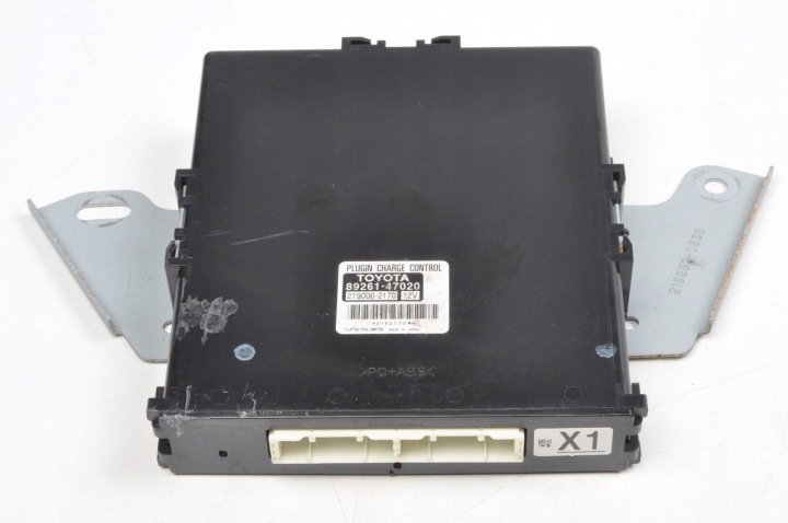 TOYOTA PRIUS III LIFT MODUŁ PRZEKAŹNIK 89261-47020