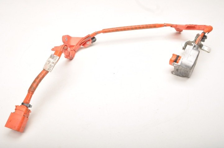 TOYOTA PRIUS IV PHV PRIME WIĄZKA PRZEWÓD WYSOKIEGO NAPIĘCIA 821H247010