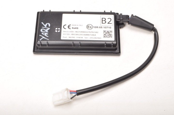 TOYOTA-YARIS-III-LIFT-MODUL-STEROWNIK-TELEFONU-86741-YY030 TOYOTA YARIS III LIFT MODUŁ STEROWNIK TELEFONU 86741-YY030