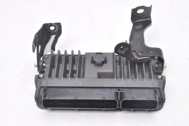 TOYOTA YARIS IV KOMPUTER STEROWNIK SILNIKA 89661-K0082